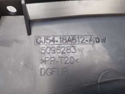 Декоративна накладка на торпедо Ford Escape 3 FL ( 2012 - 2019 )