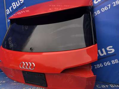 Кришка багажника (двері) Audi E-TRON