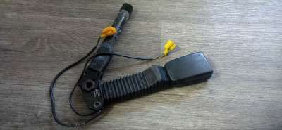 Засувка ременя безпеки (замок ременя безпеки) Mercedes ML W164 (2005-2011) - 2