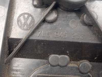 Ліхтар задній правий Volkswagen Touareg (2007-2010) рестайл