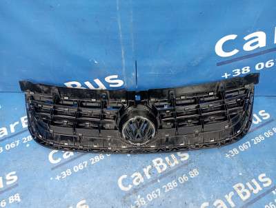 Решетка радиатора Volkswagen Touareg (2007-2010) рестайл