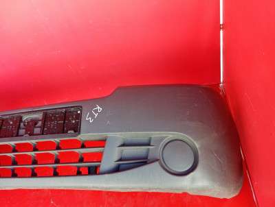 Бампер передній Renault Trafic II, Opel Vivaro II, Nissan Primastar II (2006-2014) рестайл