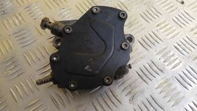 Насос вакуумний Volkswagen Touareg (2003-2006) дорестайл