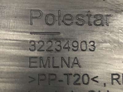 Ущільнювач крила Polestar 2 (2020-2023)