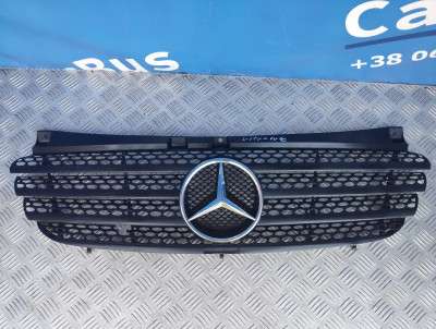 Решетка радиатора Mercedes-Benz Vito W 639 (2003-2010) дорестайл