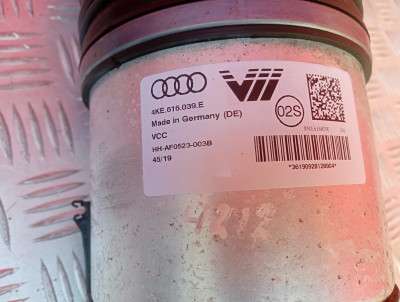 Амортизатор подвески передний Audi E-TRON