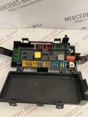 Блок предохранителей Mercedes ML W166 (з 2011)
