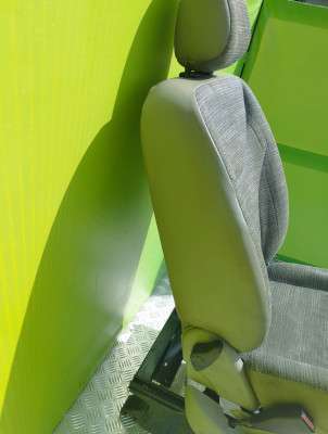 Сидіння одинарне Renault Trafic II, Opel Vivaro II, Nissan Primastar II (2006-2014) рестайл