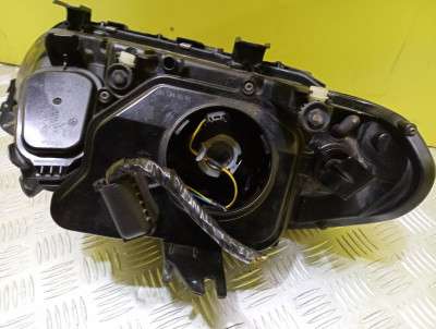 Фара передня права BMW X5 E53 (2003-2006) рестайл