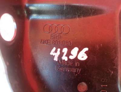 Кронштейн АКБ Audi E-TRON