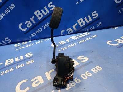 Педаль газу Renault Trafic II, Opel Vivaro II, Nissan Primastar II (2006-2014) рестайл