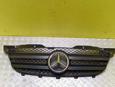 Решетка радиатора Mercedes-Benz Sprinter W 906 (2006-2014) дорестайл