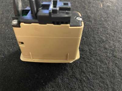 Кнопка открывания багажника Mercedes GL X164