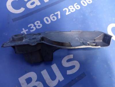 Кронштейн (тримач) ручки дверей Renault Trafic II, Opel Vivaro II, Nissan Primastar II (2006-2014) рестайл