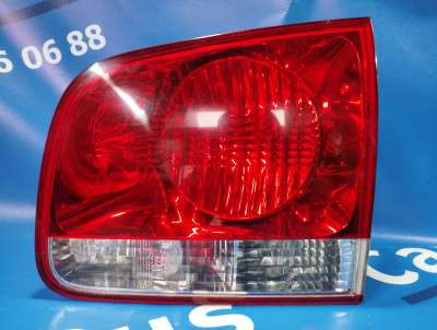 Ліхтар кришки багажника правий Volkswagen Touareg (2003-2006) дорестайл