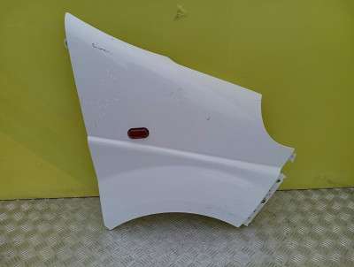 Крило переднє праве Renault Trafic II, Opel Vivaro II, Nissan Primastar II (2006-2014) рестайл