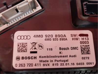 Панель приладів (щиток приладів) Audi Q7 4M(2015-2020)