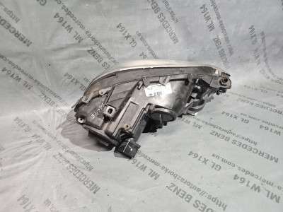 Фара передня права Mercedes ML W164 (2005-2011)