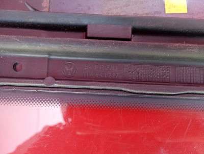 Скло кузовне заднє ліве Volkswagen Touareg (2003-2006) дорестайл