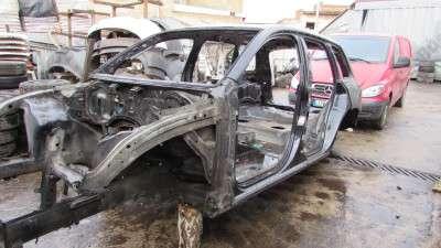 Кузов Volkswagen Touareg (2003-2006) дорестайл