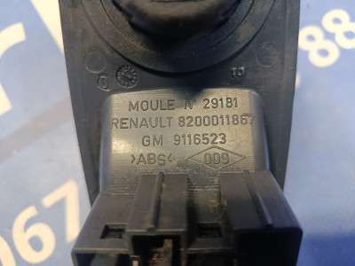 Блок управления стеклоподъемниками Renault Trafic II, Opel Vivaro II, Nissan Primastar II (2006-2014) рестайл