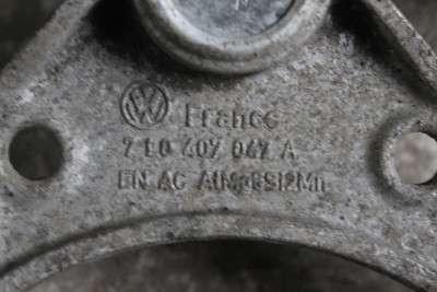 Важіль передній лівий/правий Volkswagen Touareg (2003-2006) дорестайл