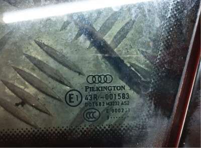 Скло кузовне заднє праве Audi Q7 (2010-2015)