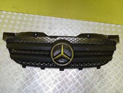 Решетка радиатора Mercedes-Benz Sprinter W 906 (2006-2014) дорестайл