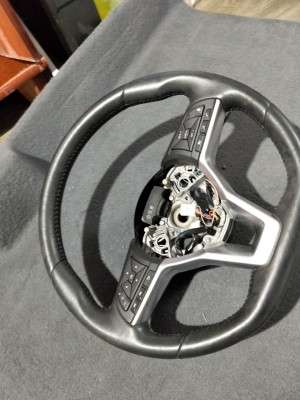 Руль Nissan Rogue 2014-2020