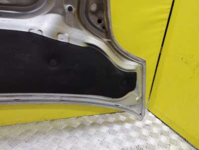 Капот Renault Trafic II, Opel Vivaro II, Nissan Primastar II (2006-2014) рестайл