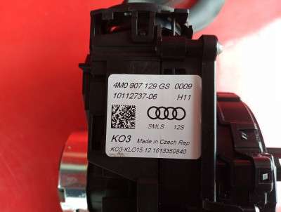 Переключатель подрулевой (стрекоза) Audi Q7 4M(2015-2020)