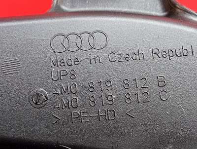Повітропровід обігрівача (патрубки від пічки по салону) Audi Q7 4M(2015-2020)