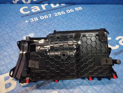 Бардачок (речовий ящик) BMW X5 F15 (2013-2018)