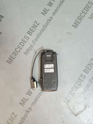 тримач (кронштейн) штатного телефону Mercedes ML W164 (2005-2011)