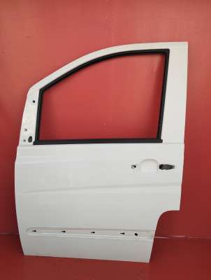 Двері передні ліві Mercedes-Benz Vito W 639 (2010-2014) рестайл