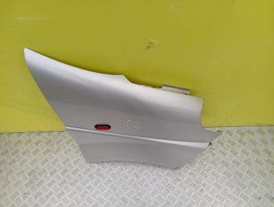Крило переднє праве Renault Trafic II, Opel Vivaro II, Nissan Primastar II (2001-2006) дорестайл