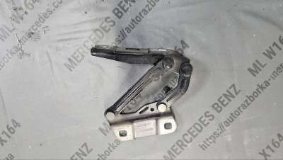 Петля капота ліва Mercedes ML W164 (2005-2011)