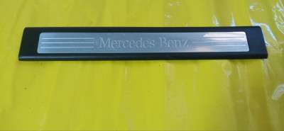 Накладка порога (внутрішня) Mercedes ML W164 (2005-2011)
