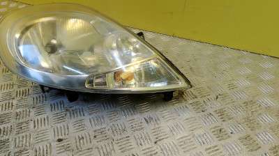 Фара передня права Renault Trafic II, Opel Vivaro II, Nissan Primastar II (2006-2014) рестайл