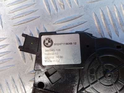Замок кришки (двері) багажника BMW X5 E70 (2007-2010) дорестайл