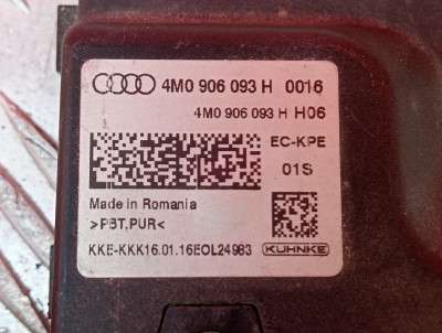 Блок керування паливним насосом Audi Q7 4M(2015-2020)
