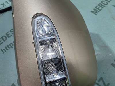 Дзеркало дверей бічне ліве Mercedes GL X164