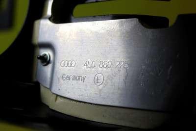 Кожух рулевой колонки Audi Q7 (2010-2015)