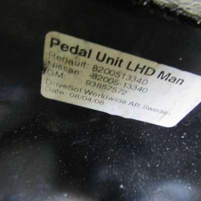 Педальный узел Renault Trafic II, Opel Vivaro II, Nissan Primastar II (2006-2014) рестайл