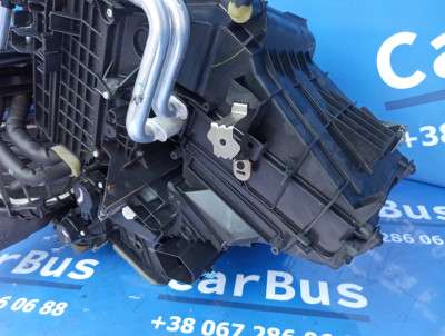 Корпус пічки Ford Escape 3 FL ( 2012 - 2019 )