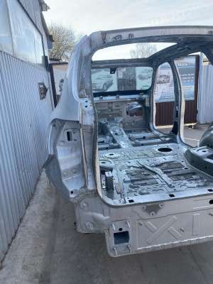Кузов Четверть Передня Ліва Четверть Передня Права Четверть Задня Ліва Четверть Задня Права Ланжерон BMW X5 F15 (2013-2018)