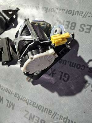 Ремень безпеки задній лівий Mercedes ML W164 (2005-2011)