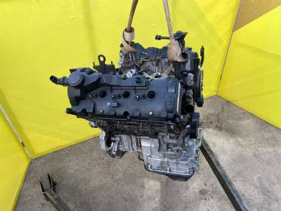 Двигун CRCA 3.0 TDI Volkswagen Touareg NF (2010-2014)