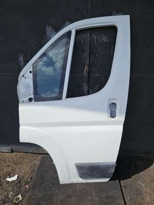 Дверь передняя левая Boxer/Jumper/Ducato