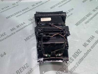 Подстаканник Mercedes GL X164